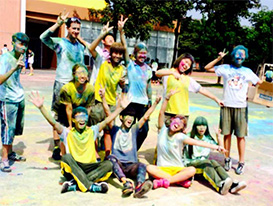 国际部师生举行“健康快乐彩色跑”活动