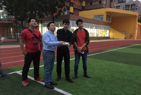 为明国际大讲堂——国际部无人机操作培训活动趣味开场