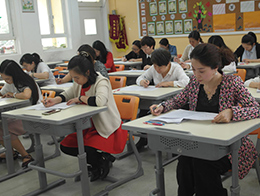 小学部举行全学科教师新课标知识竞赛