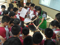 佛山木板年画传人刘钟萍主讲本期为明讲坛