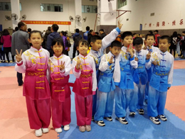 小学部参加海珠区武术、跆拳道比赛双获团体奖
